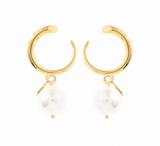 Alba Pearl Stud Earrings