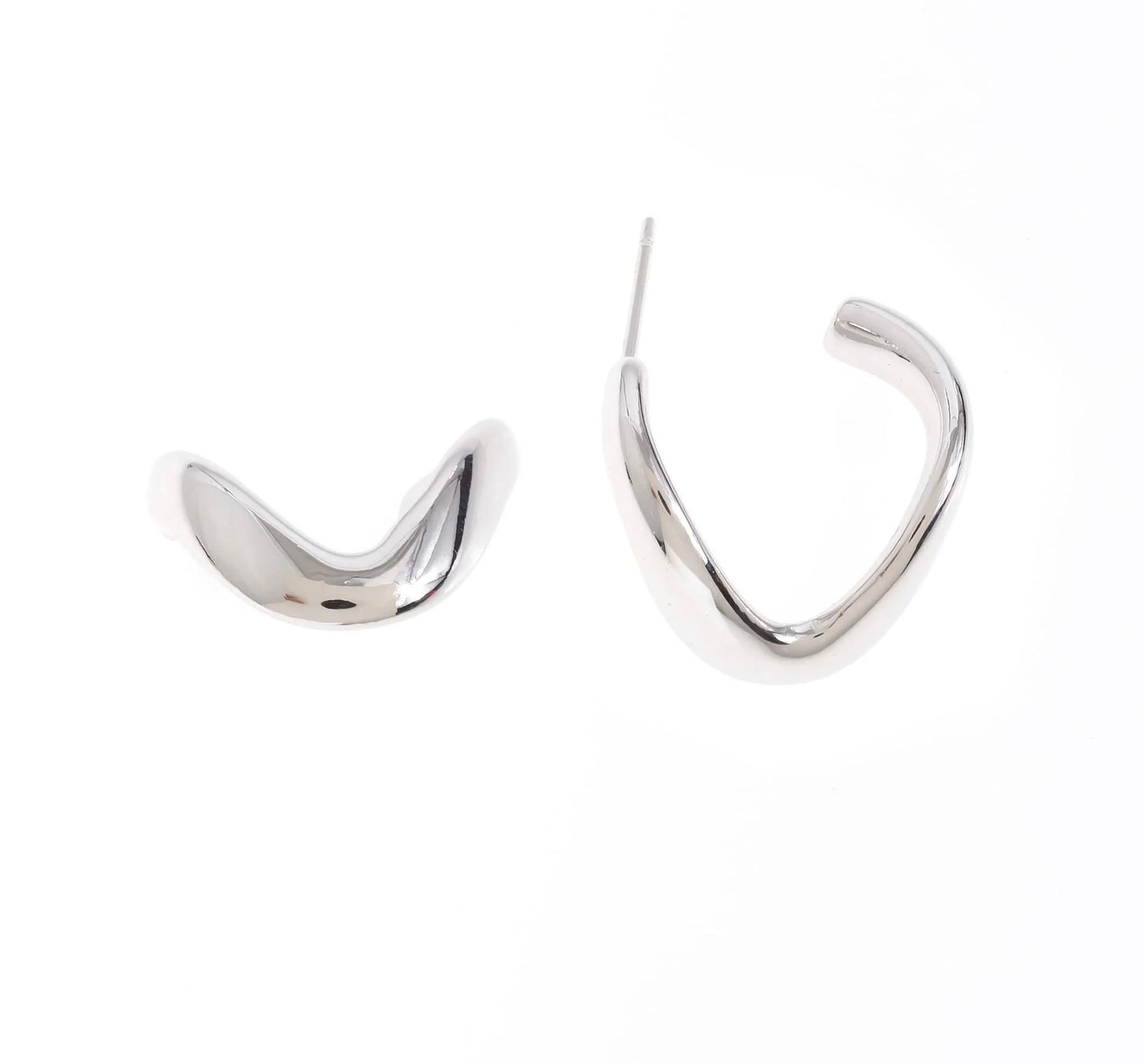Andie Mini Hoop Earrings