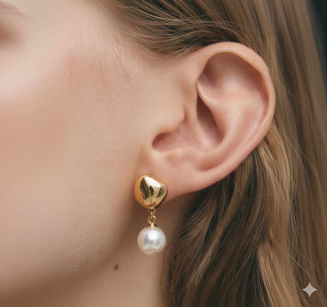 Mia Pearl Drop Earrings