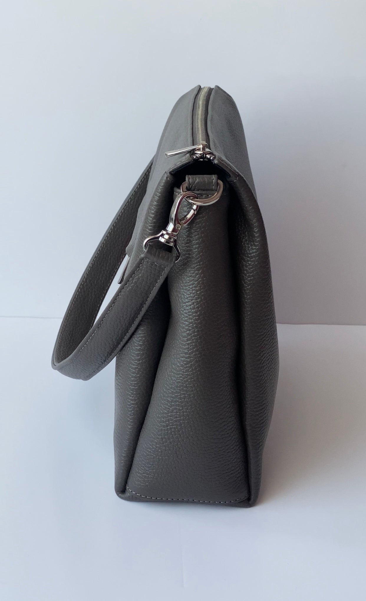 Chicago Grey Leather Medium Tote Bag