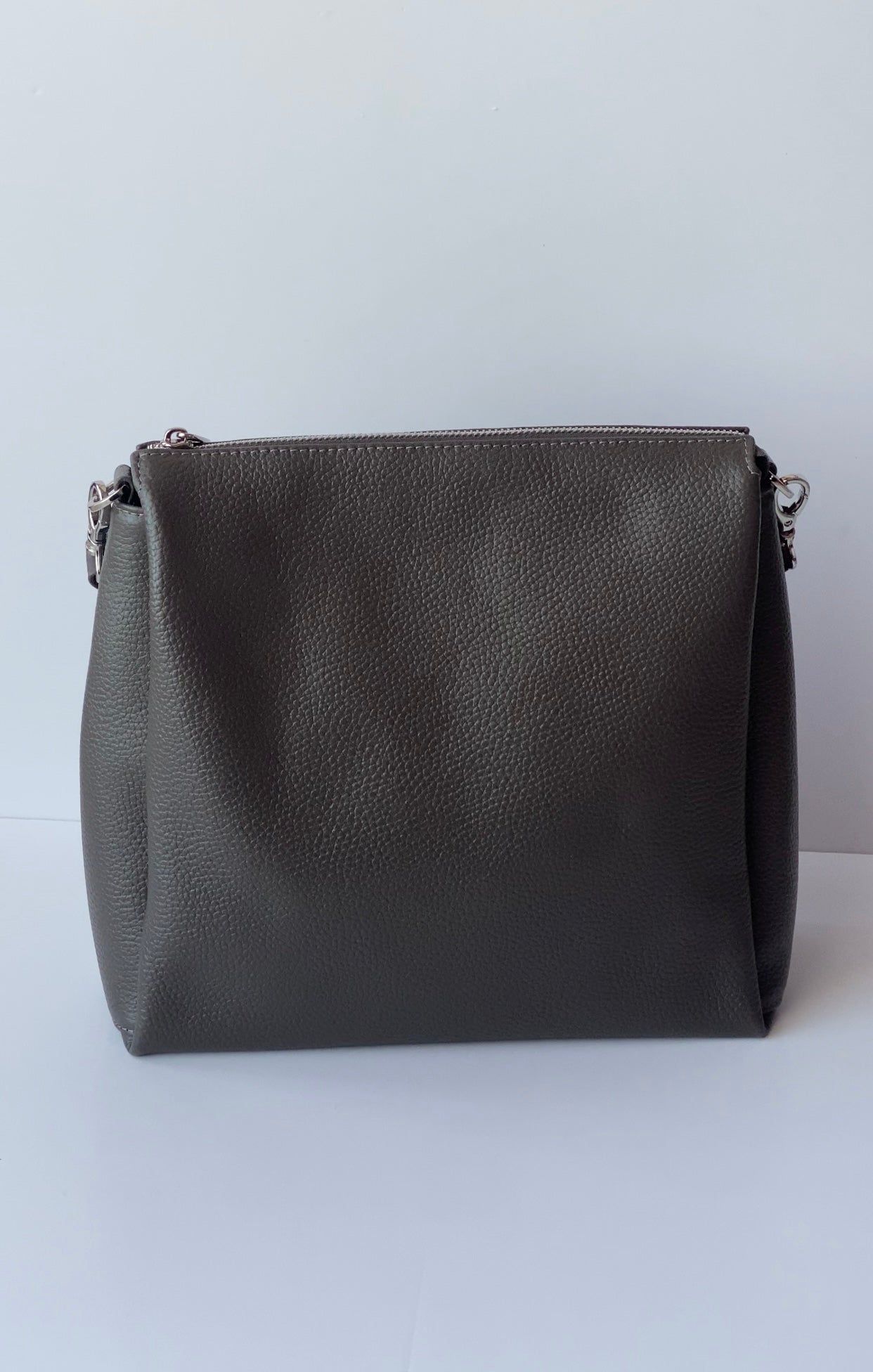 Chicago Grey Leather Medium Tote Bag